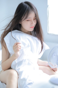 梦见りあら在线观看